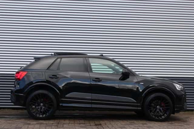 Audi Q2 (2020) thumbnail 5