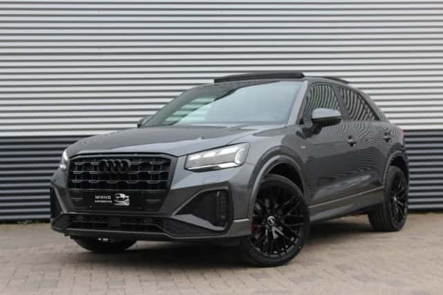 Audi Q2 (2021) thumbnail 2