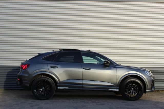 Audi Q3 (2021) thumbnail 6