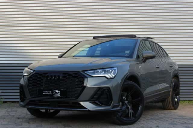 Audi Q3 (2021) thumbnail 2