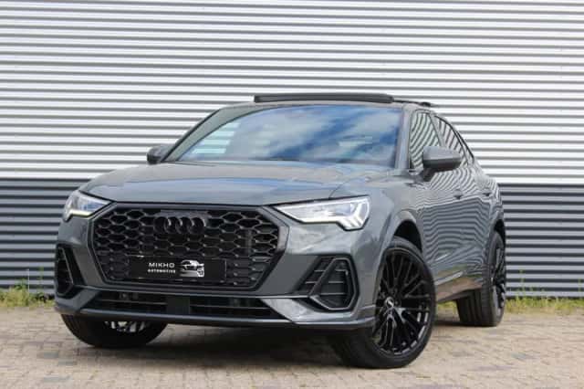 Audi Q3 (2022) thumbnail 2