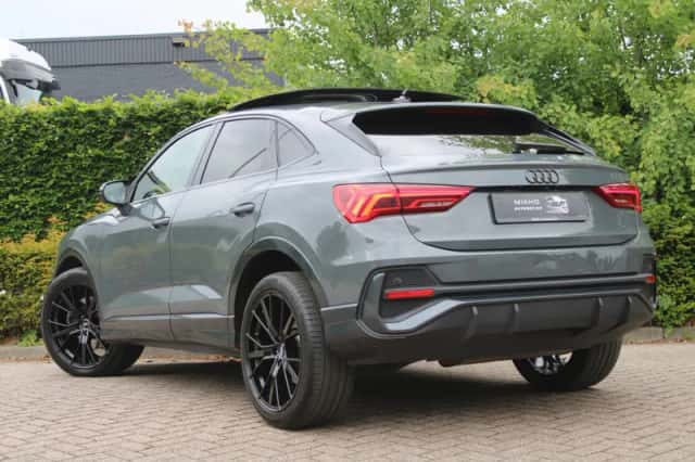 Audi Q3 (2022) thumbnail 5