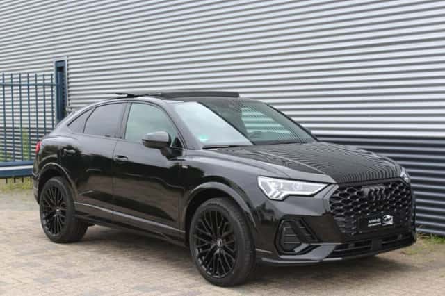 Audi Q3 (2023) thumbnail 5