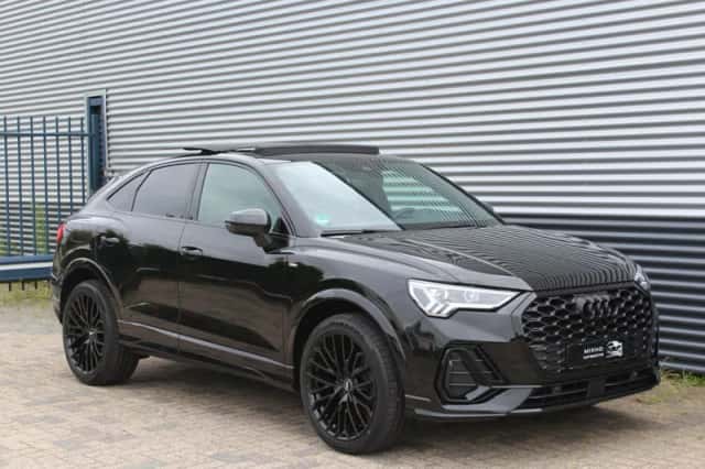 Audi Q3 (2023) thumbnail 5