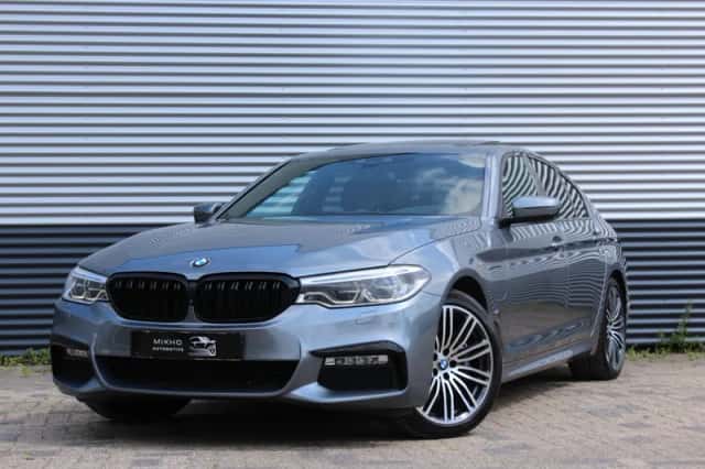 BMW 5-Serie (2017) thumbnail 2