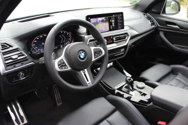 BMW X3 (2022) thumbnail 6