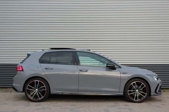 Volkswagen Golf (2022) thumbnail 5