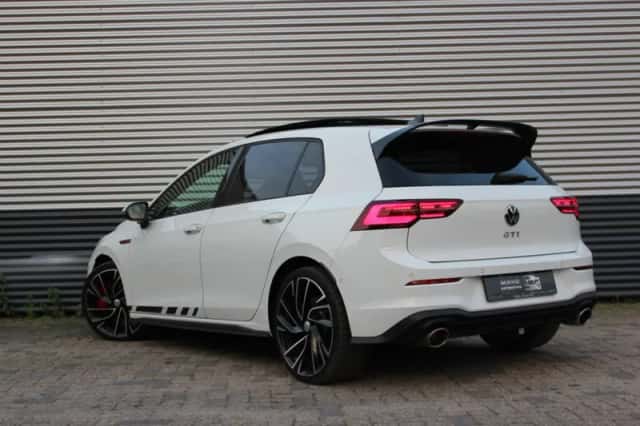 Volkswagen Golf (2021) thumbnail 6