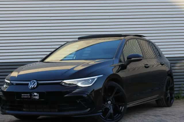 Volkswagen Golf (2022) thumbnail 1