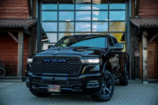 Dodge Ram (2024) thumbnail 2