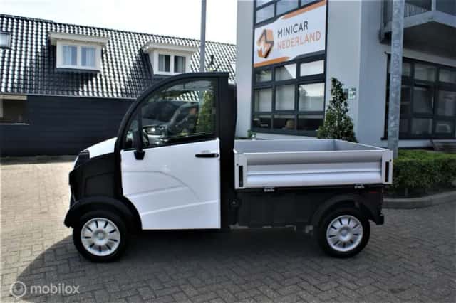 Aixam E-Truck (2020) thumbnail 2