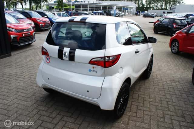 Aixam E-city (2020) thumbnail 4