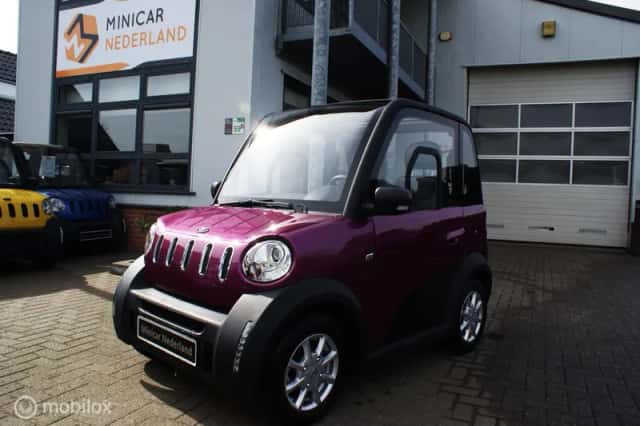 Move CityCar (2024) thumbnail 1
