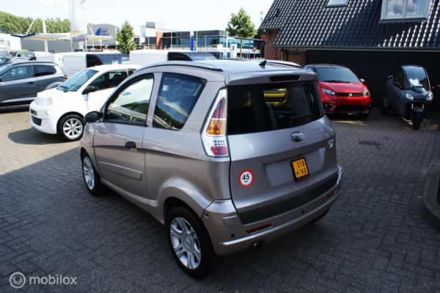 Microcar M.GO (2009) thumbnail 3