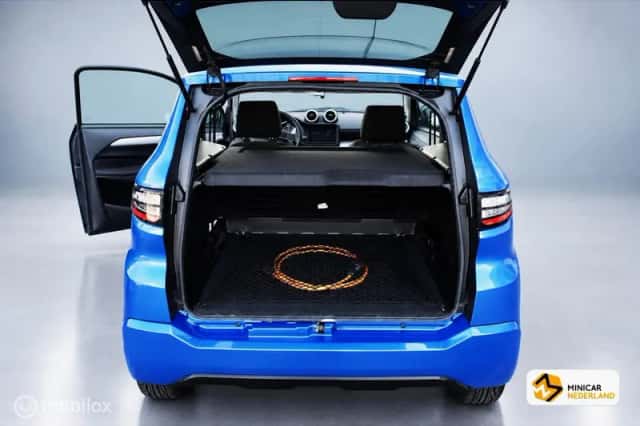 Aixam e-Crossover (2026) thumbnail 6