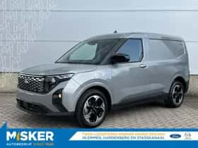 Ford E-Transit (2026) thumbnail 3