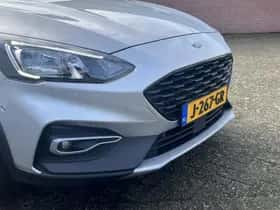 Ford Focus (2020) thumbnail 5
