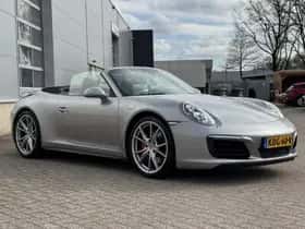 Porsche 911 (2018) thumbnail 6