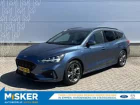 Ford Focus (2021) thumbnail 3