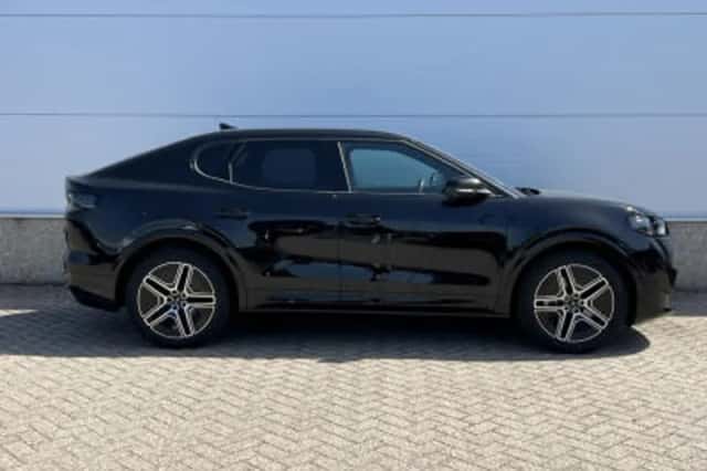 Ford Capri (2024) thumbnail 4
