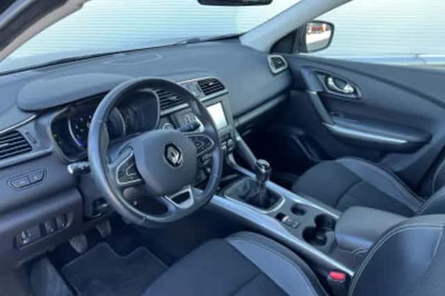 Renault Kadjar (2018) thumbnail 5