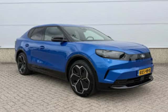 Ford Capri (2024) thumbnail 3