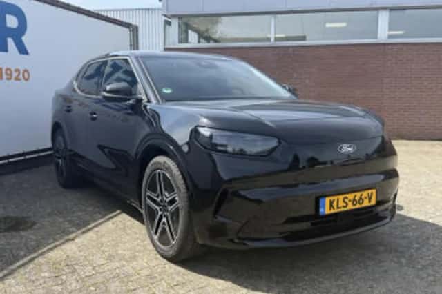 Ford Capri (2024) thumbnail 4