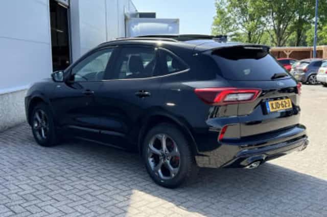 Ford Kuga (2025) thumbnail 6