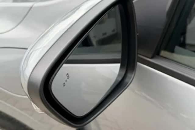 Ford Kuga (2025) thumbnail 5