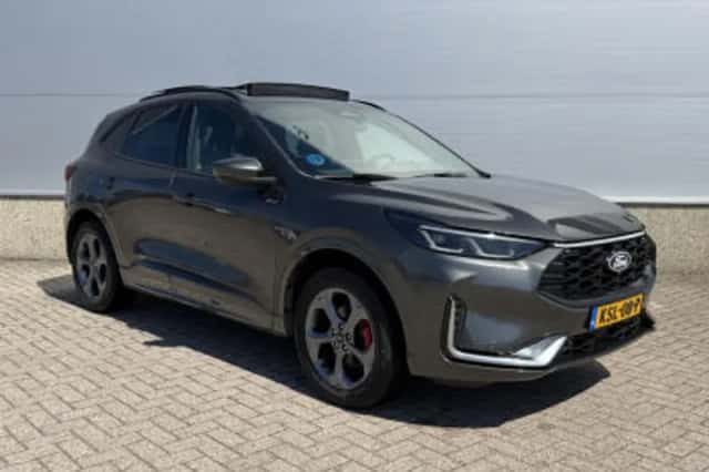 Ford Kuga (2025) thumbnail 4