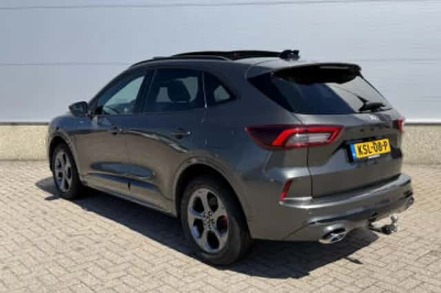 Ford Kuga (2025) thumbnail 6
