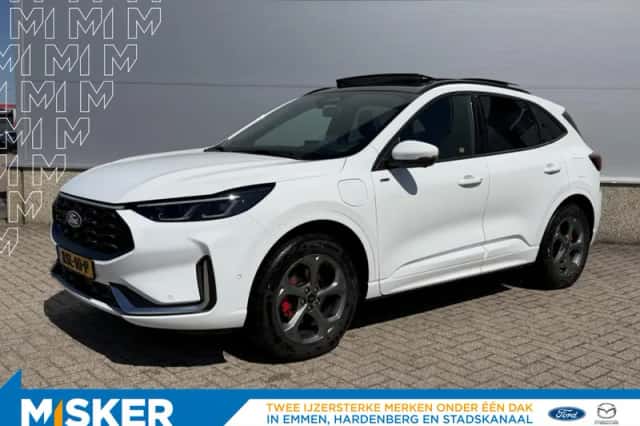 Ford Kuga (2025) thumbnail 1