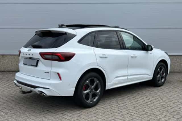 Ford Kuga (2025) thumbnail 5