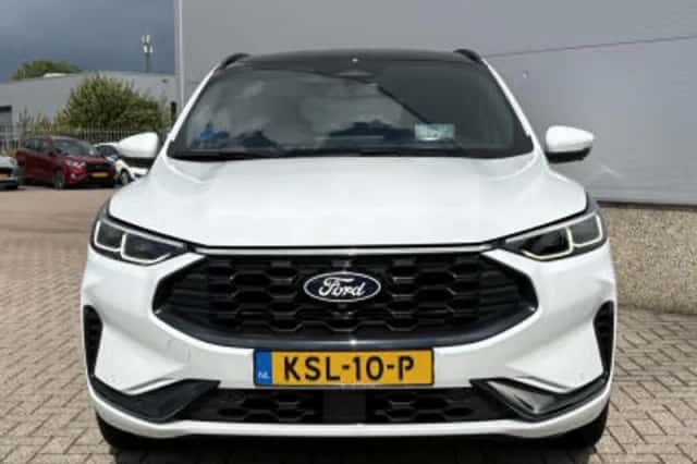 Ford Kuga (2025) thumbnail 5