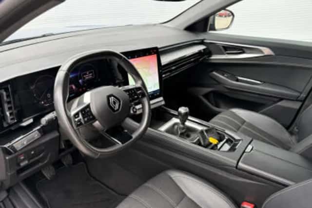 Renault Austral (2023) thumbnail 5