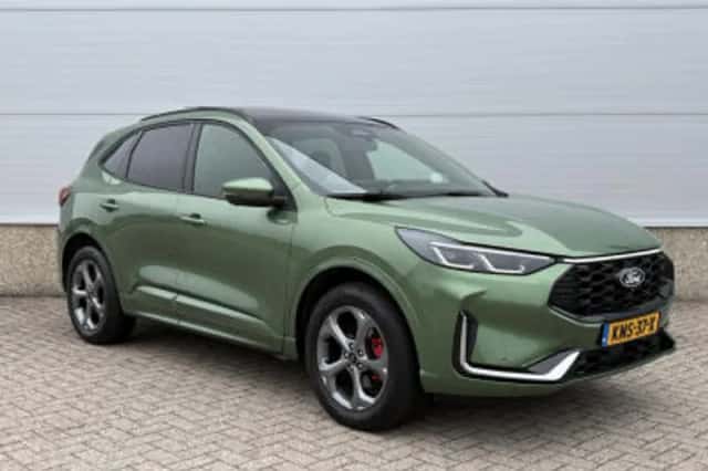 Ford Kuga (2025) thumbnail 4