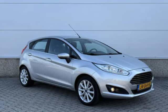 Ford Fiesta (2016) thumbnail 4