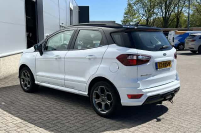 Ford EcoSport (2018) thumbnail 5