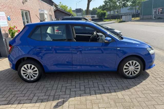 Škoda Fabia (2019) thumbnail 2