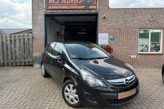 Opel Corsa (2014) thumbnail 1