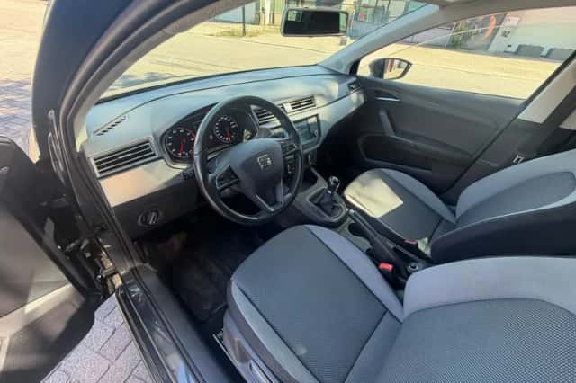 SEAT Ibiza (2019) thumbnail 5
