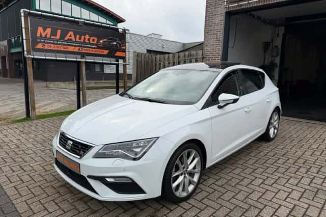 SEAT Leon (2017) thumbnail 5