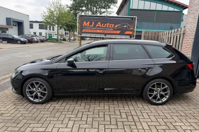 SEAT Leon (2019) thumbnail 6