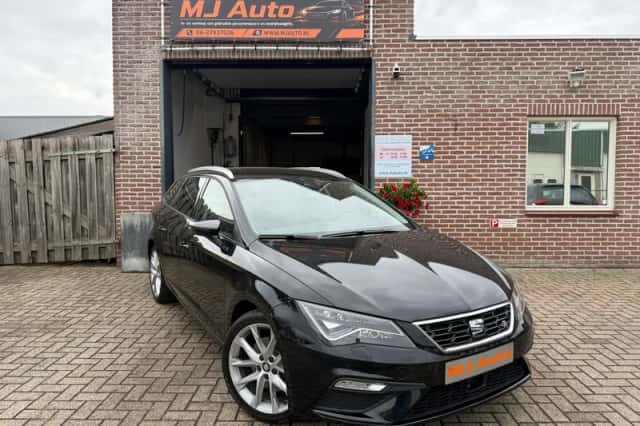 SEAT Leon (2018) thumbnail 1