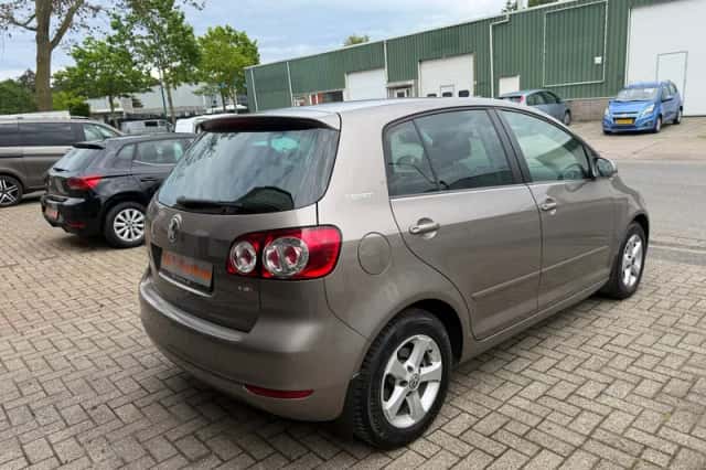 Volkswagen Golf Plus (2012) thumbnail 3