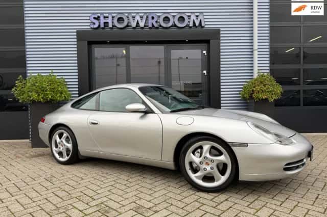 Porsche 911 (1999) thumbnail 1