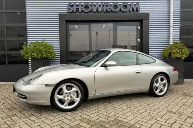 Porsche 911 (1999) thumbnail 4