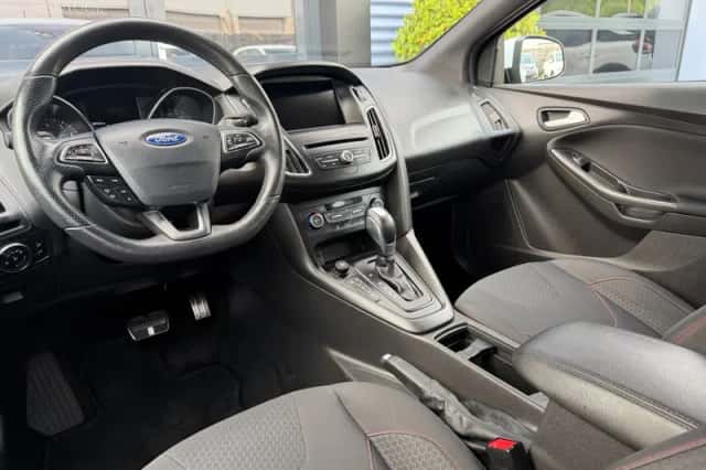 Ford Focus (2018) thumbnail 4