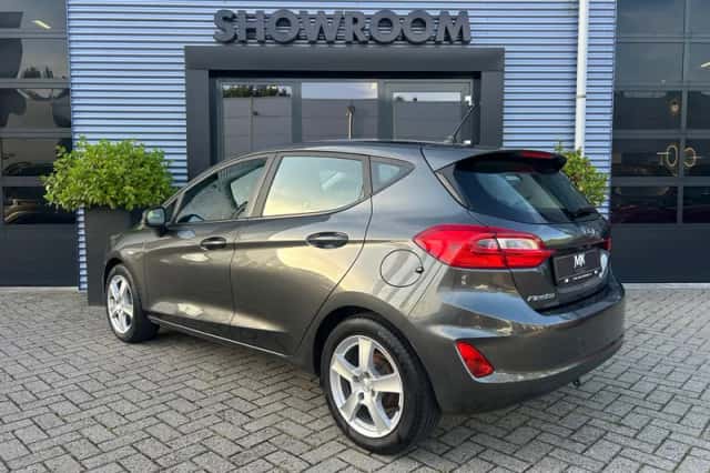 Ford Fiesta (2017) thumbnail 3