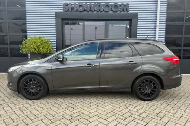 Ford Focus (2016) thumbnail 4